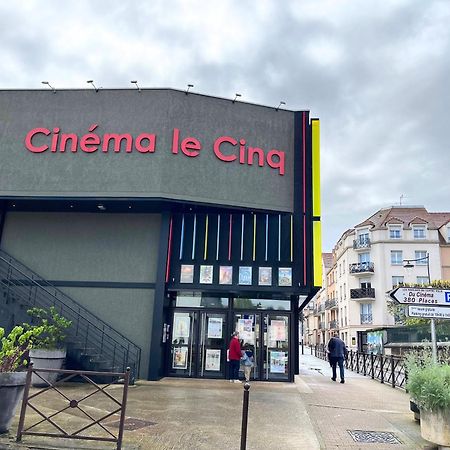 Paris Cocon - Disneyland, Parking, Hypercentre, Train Station Lagny Exterior foto